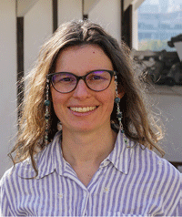 Portrait image of Amanda Droghini.